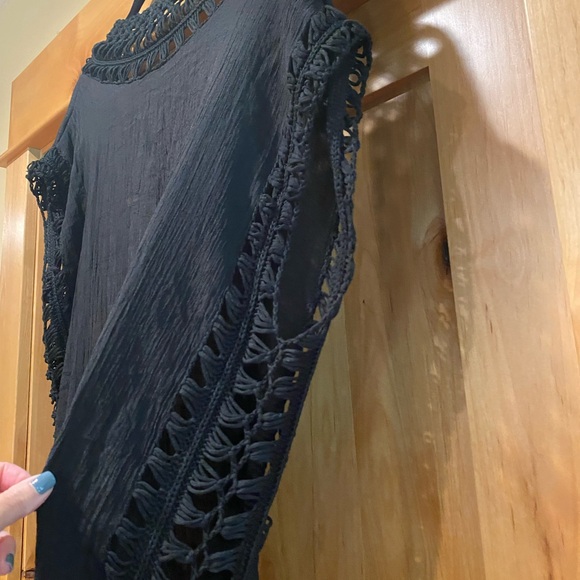 SHEIN SWIMSUIT BEACH COVER gauze like front/back, crotchet sides, collar, bottom - Picture 7 of 9